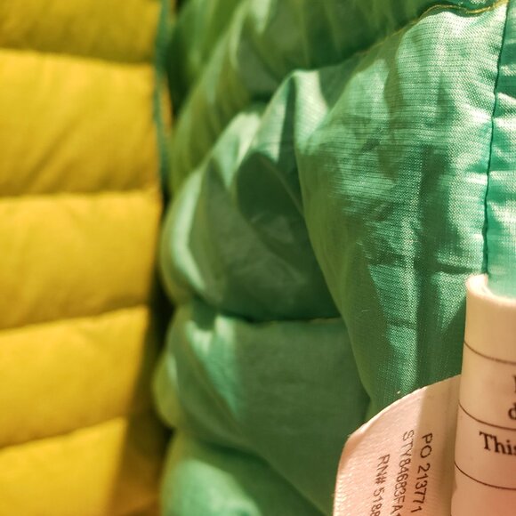 Patagonia Chartruese Down Jacket Women's M - Picture 11 of 11